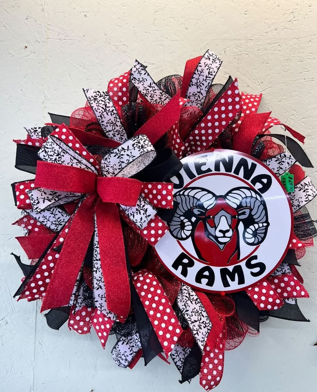 Vienna Rams spirit wreath